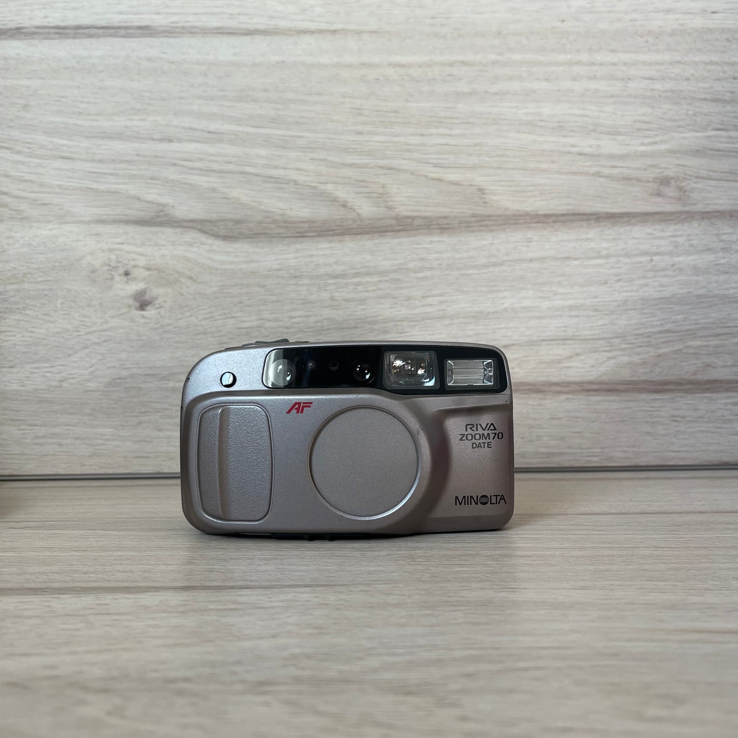 Minolta Riva Zoom 70