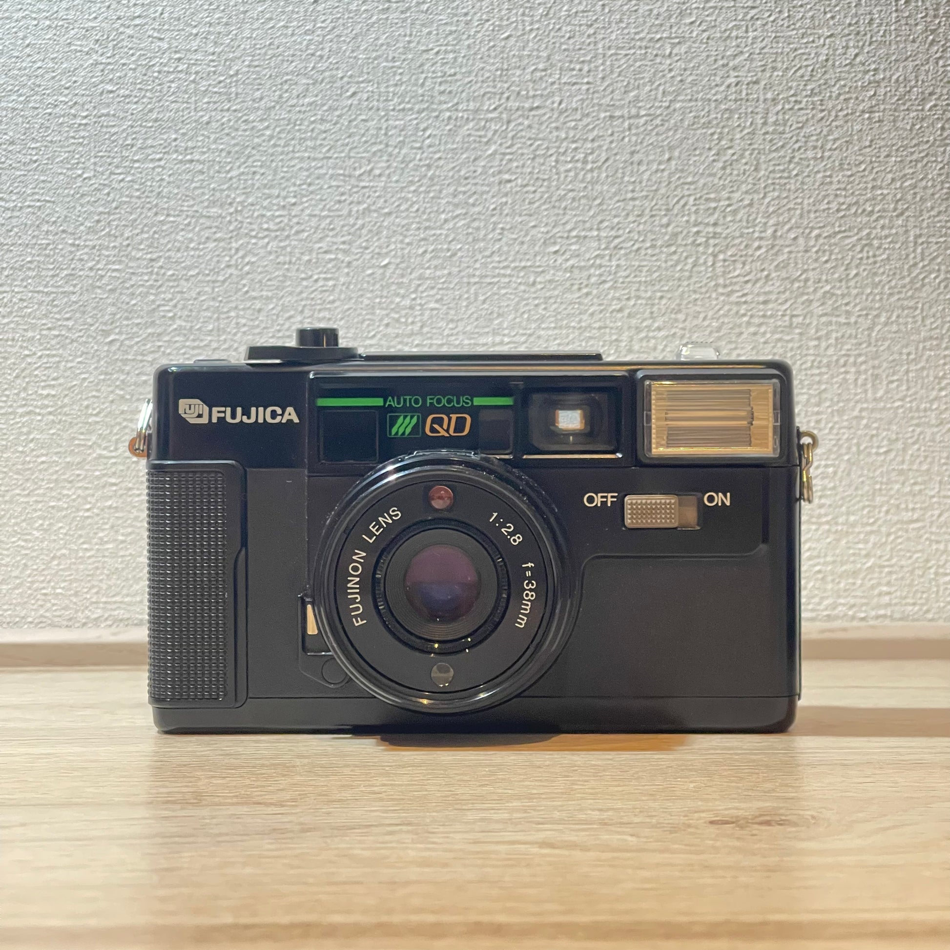 Auto Fujica 35mm Camera Fujica Auto-7 Date Point Shoot 35mm Film